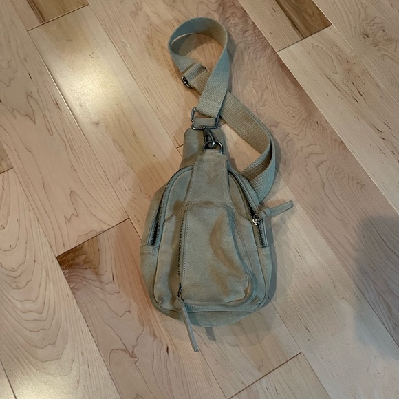 Free People Handbags - Free People Hudson Sling bag suede nubuck